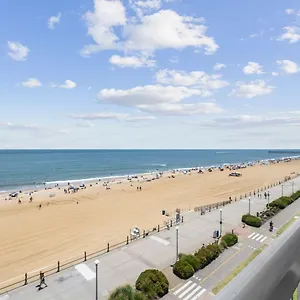 Hotel Surestay By Western Virginia Oceanfront